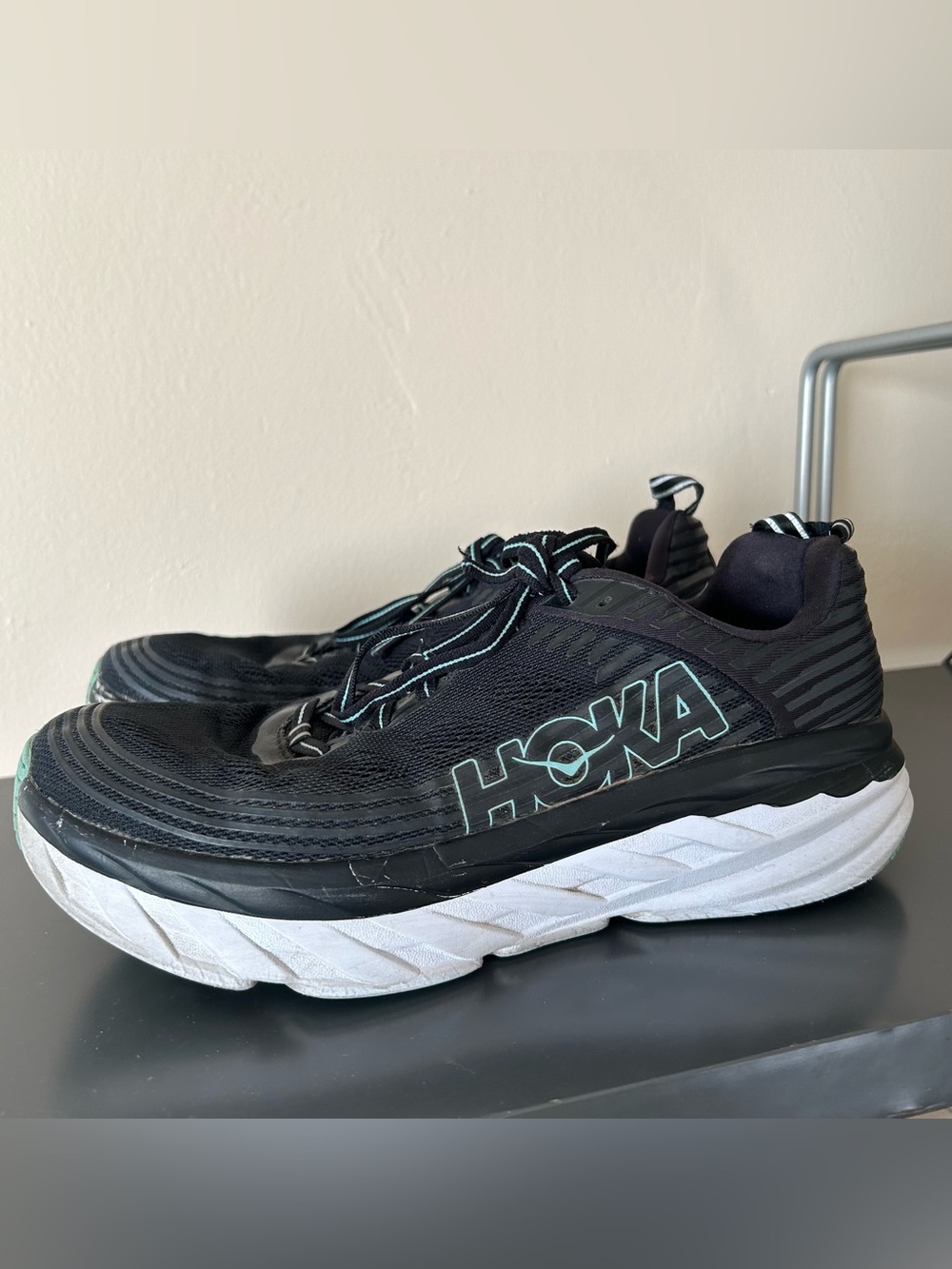 HOKA One One Bondi Black Size 9 Women’s Shoes